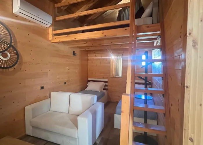 Hysaj Agroturizem منتجع Grilë