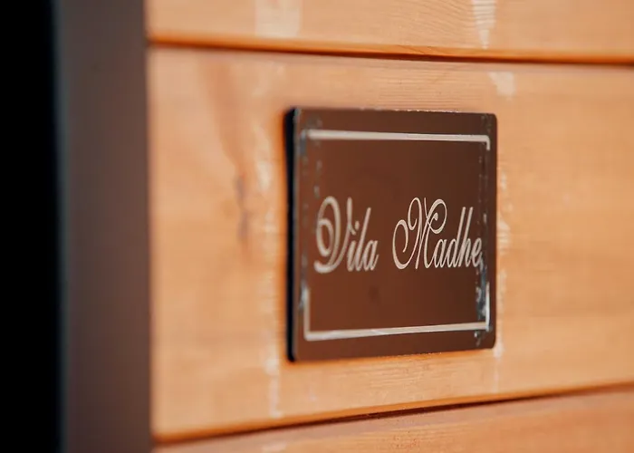 Hysaj Agroturizem Resort *