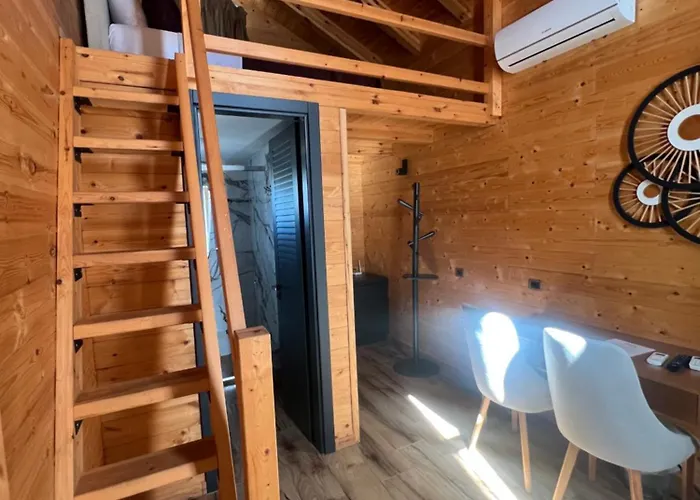 Hysaj Agroturizem Resort *